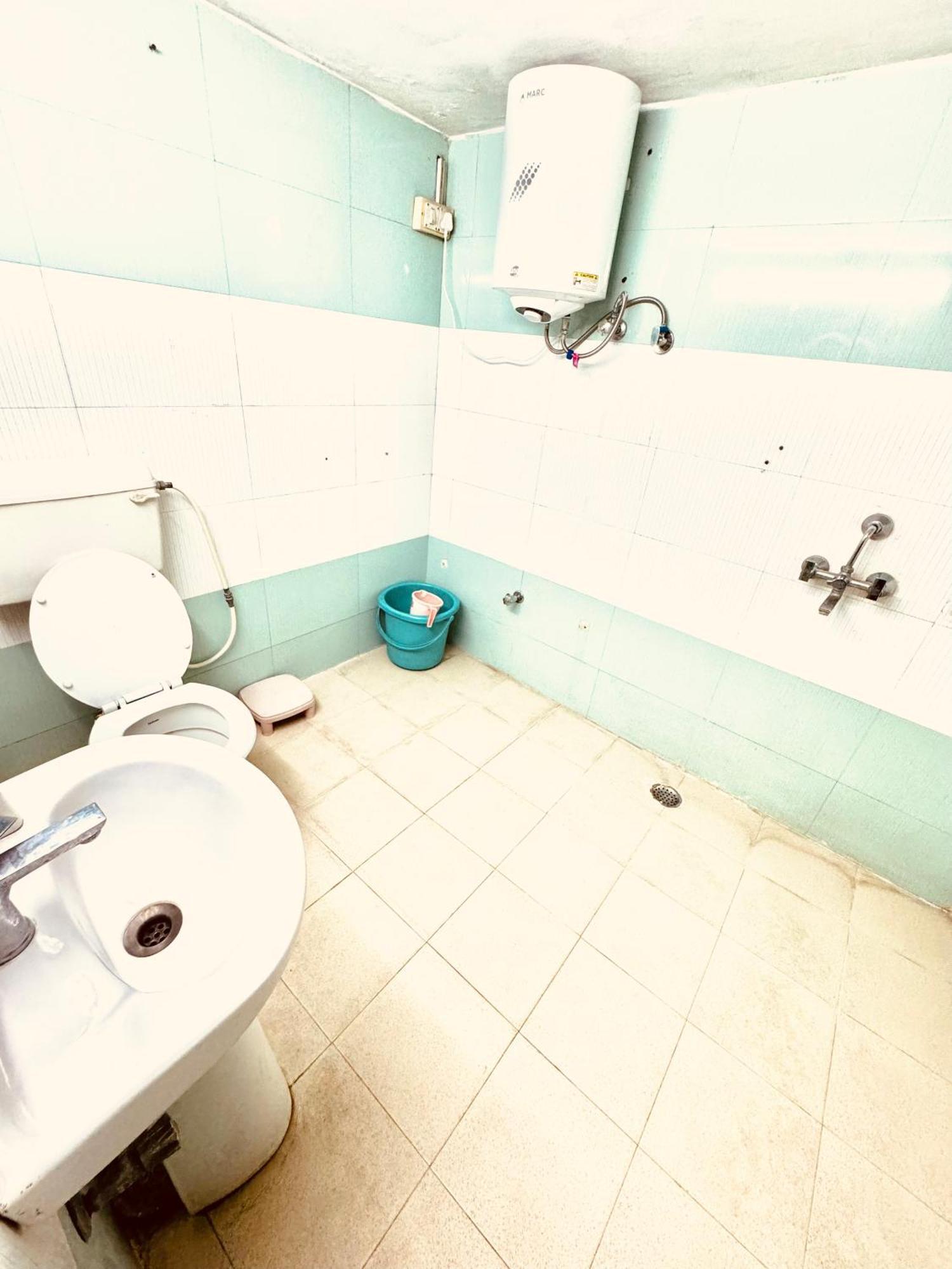 Qube House Bnb Рішикеш Екстер'єр фото