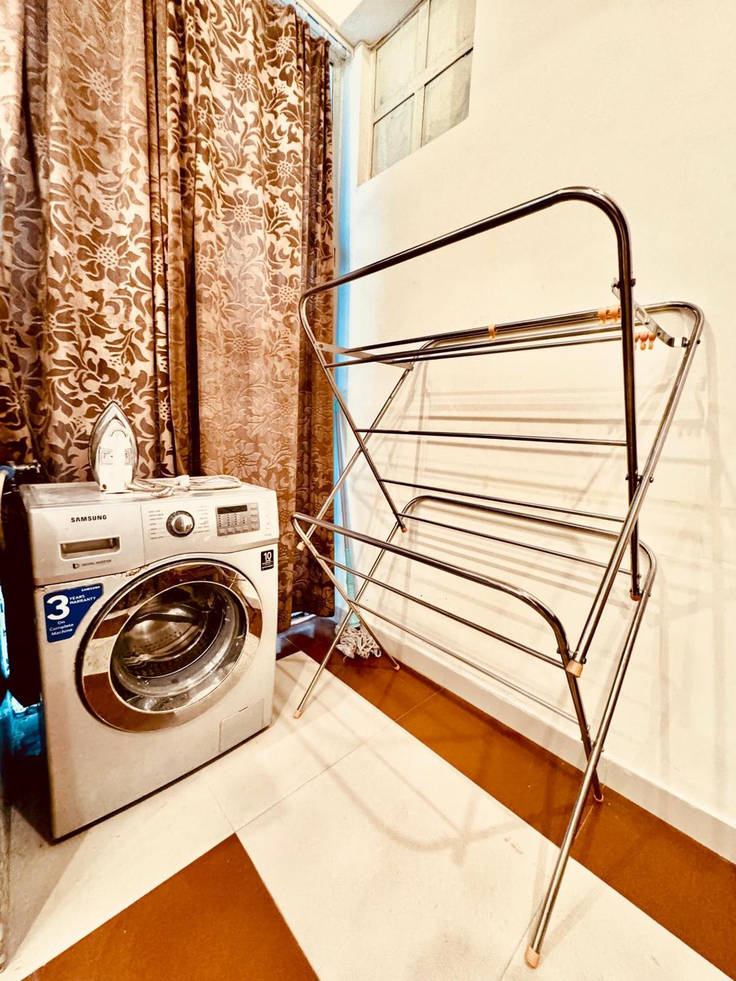 Qube House Bnb Рішикеш Екстер'єр фото